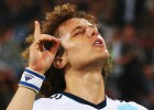 David Luiz da la victoria al Chelsea en el último suspiro