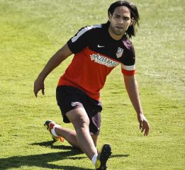 http://as01.epimg.net/futbol/imagenes/2013/04/27/primera/1367023420_593500_1367023675_noticia_normal.jpg