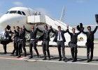 El Borussia celebra su éxito al pisar el aeropuerto de Dortmund