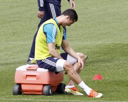 http://as01.epimg.net/futbol/imagenes/2013/05/08/primera/1367972351_012674_1367973393_noticia_normal.jpg