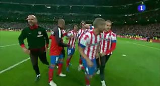 Así celebraron los jugadores la Copa en el Bernabéu