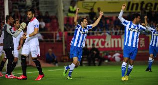La Real se aferra a la Champions remontando en el Pizjuán