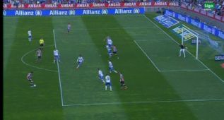 Gol mal anulado a De Marcos y mano de Castillo no señalada
