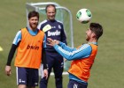 Sergio Ramos y Xabi Alonso se entrenaron al margen del grupo