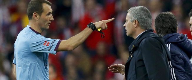 Dos partidos a Mou: se sentará por última vez en el Bernabéu Dos partidos a Mou: se sentará por última vez en el Bernabéu