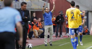 Sergi Barjuan, entrenador del Recre, castigado con dos partidos