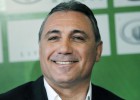 Stoichkov: "Voy a atrapar al presidente y le daré una paliza"