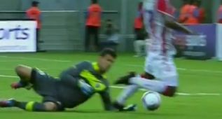 El penalti que solo vió el árbitro