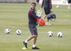 Valdez y Parejo, bajas en el entrenamiento del Valencia