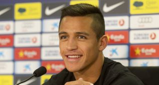 Alexis: "Hubo interés de muchos equipos, pero me quedaré aquí"
