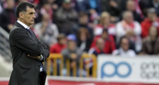Mendilibar: "Seguro que el Sevilla no nos regala nada"