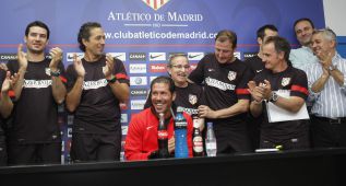 Simeone saca a la palestra a todo su cuerpo técnico