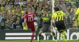 Los cinco paradones de 'El Santo' Weidenfeller
