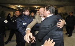 Aprobada la ampliación de capital entre gritos y abucheos Aprobada la ampliación de capital entre gritos y abucheos