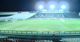 El mítico estadio del Vasco da Gama acoge al 'Tiqui taca'