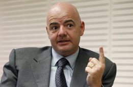 Infantino, por Platini: "El Málaga fue tratado como todos" Infantino, por Platini: "El Málaga fue tratado como todos"