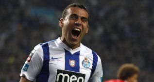 El Oporto niega que existan negociaciones por Otamendi