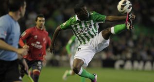 A Campbell le salen más 'novias' y el Betis tendrá que esperar