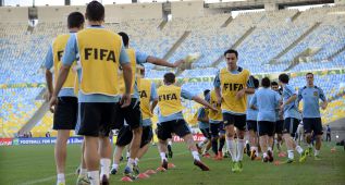 Entre la goleada y los indignados
