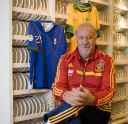 http://as01.epimg.net/futbol/imagenes/2013/06/25/seleccion/1372117481_114978_1372117596_noticia_normal.jpg