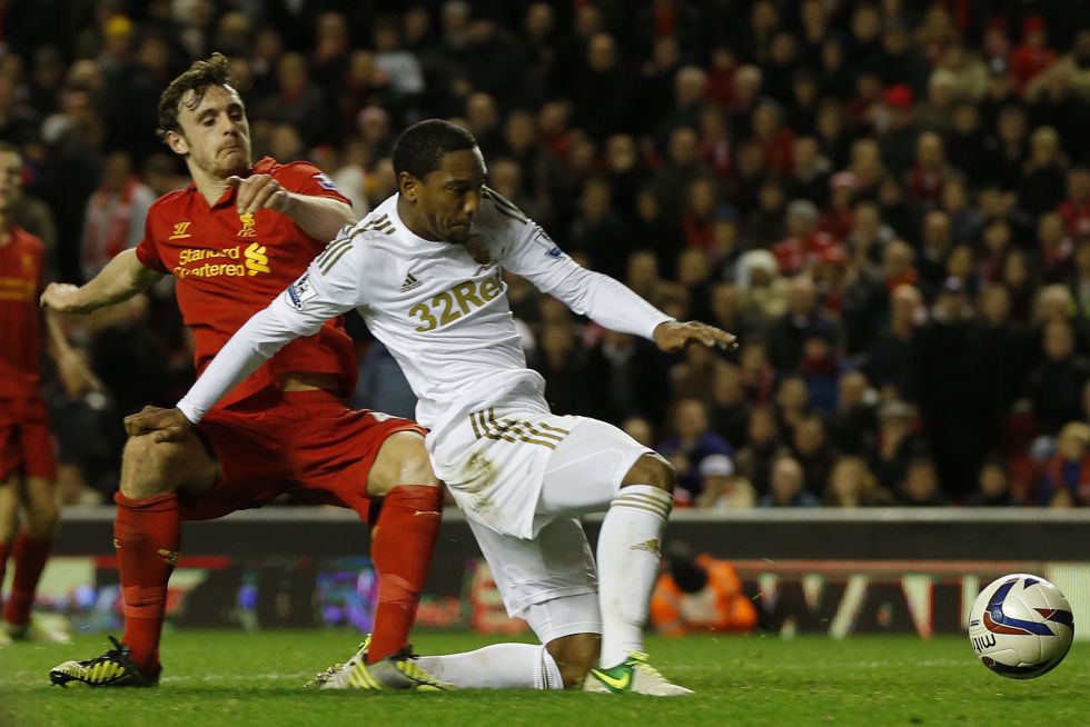 Principio de acuerdo con el Swansea City por De Guzmán