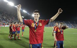 El Sevilla presentó una oferta por Morata, que no se marchará El Sevilla presentó una oferta por Morata, que no se marchará