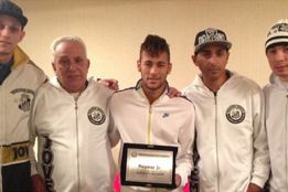 Neymar se despide de los aficionados del Santos
