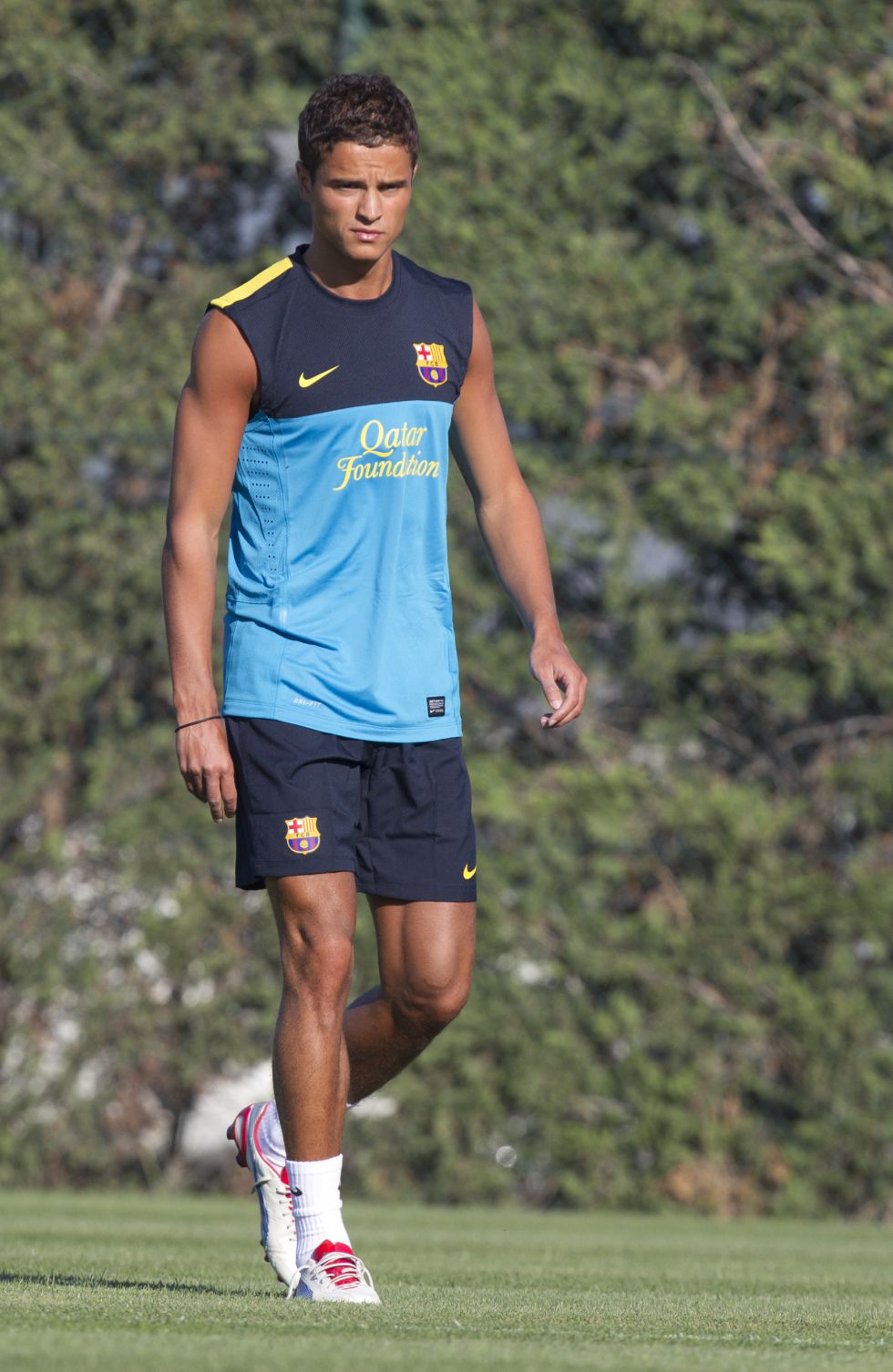 Afellay pasa por el quirófano; estará cuatro meses de baja