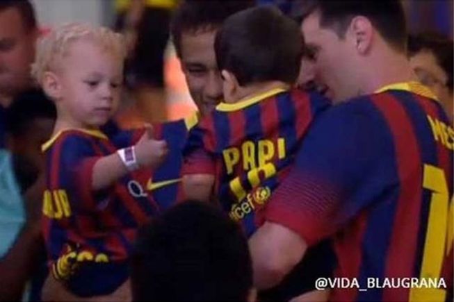 Los hijos de Messi y Neymar ya 'hacen migas' en el Camp Nou