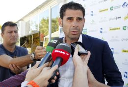 Hierro: "Yo jugué con la lesión de Bale hasta los 37 años" Hierro: "Yo jugué con la lesión de Bale hasta los 37 años"