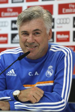 Ancelotti: "Todo el mundo ve al Barça favorito y eso no es malo" Ancelotti: "Todo el mundo ve al Barça favorito y eso no es malo"