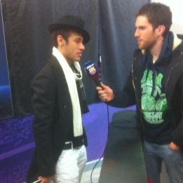 Neymar: "Me da igual dónde juego; sólo estoy para ayudar" Neymar: "Me da igual dónde juego; sólo estoy para ayudar"