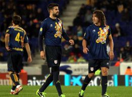 Gerard llama a ocho jugadores del Barcelona; Puyol, fuera Gerard llama a ocho jugadores del Barcelona; Puyol, fuera