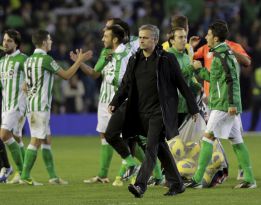 http://as01.epimg.net/futbol/imagenes/2014/01/18/primera/1390011560_364994_1390012029_noticia_normal.jpg