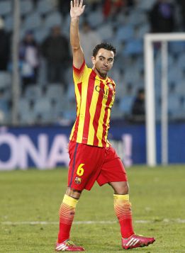 Raúl quiere convencer a Xavi Hernández para llevarle a Qatar Raúl quiere convencer a Xavi Hernández para llevarle a Qatar