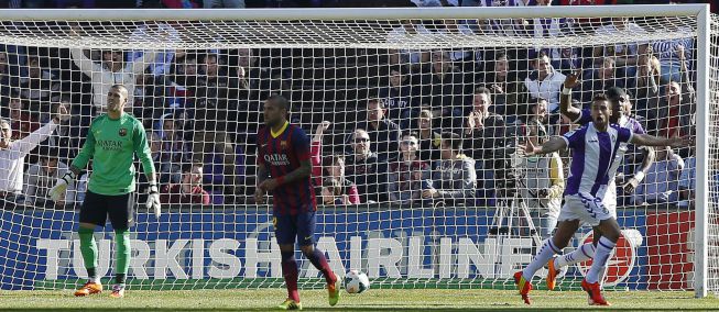 Se va Piqué, entra Sergi Roberto Se va Piqué, entra Sergi Roberto
