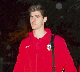 Thibaut Courtois: “¿Mi futuro? Es jugar en el Atleti o el Chelsea” Thibaut Courtois: “¿Mi futuro? Es jugar en el Atleti o el Chelsea”