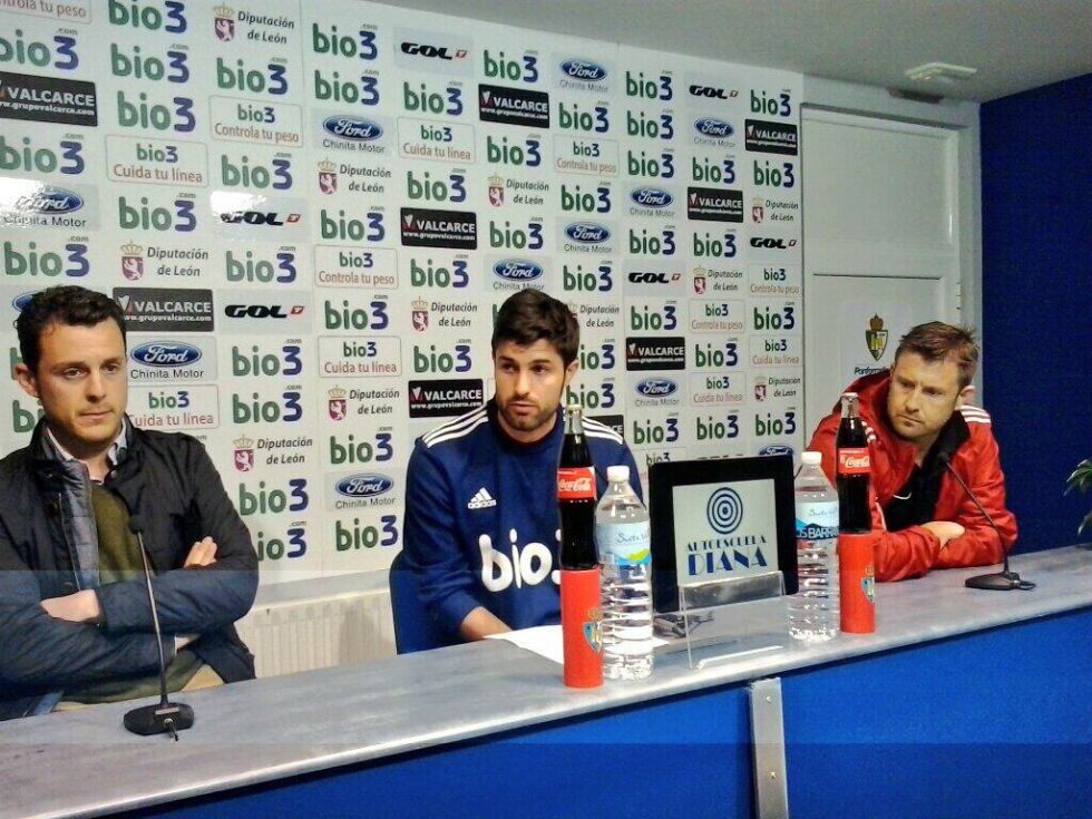 Saúl, de la Ponferradina, deja el fútbol por su lesión de tobillo