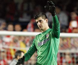 Mourinho contempla ahora quedarse con Thibaut Courtois Mourinho contempla ahora quedarse con Thibaut Courtois