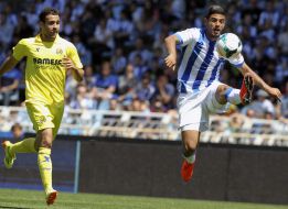 Prepara una oferta de compra al Arsenal por el 50% de Vela Prepara una oferta de compra al Arsenal por el 50% de Vela