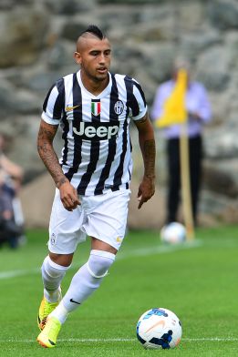 Ancelotti quiere a Vidal para reforzar el centro del campo Ancelotti quiere a Vidal para reforzar el centro del campo