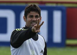 Mourinho: "Espero que Diego Costa no se lesione en Brasil" Mourinho: "Espero que Diego Costa no se lesione en Brasil"