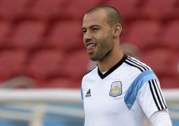 Mascherano: “Leo Messi es la bandera y marca el camino”