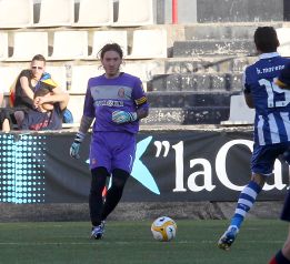 El portero Cristian Álvarez podría llegar cedido