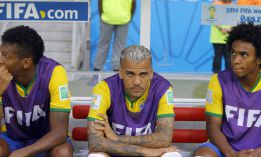 Dani Alves: "No vi esto jamás en los 31 años de vida que tengo" Dani Alves: "No vi esto jamás en los 31 años de vida que tengo"