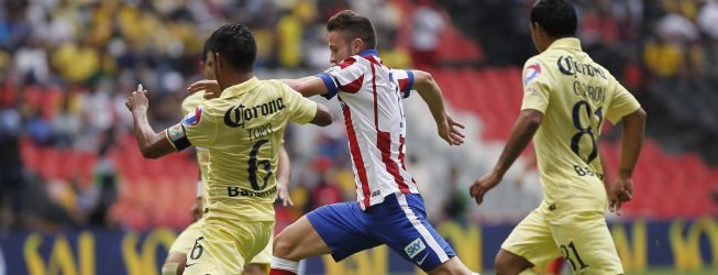 Moyá frena al América Moyá frena al América