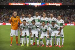 Alineación del Elche en el Camp Nou