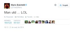 Mario Balotelli se burla de la derrota del Manchester United
