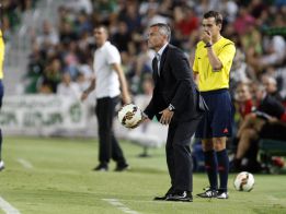 Escribá hará cambios ante el Madrid pensando en el Celta