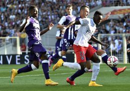 El PSG, con muchas bajas, no jugó a nada en Toulouse